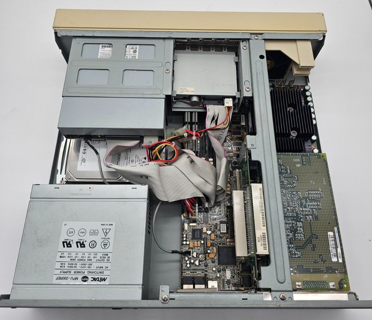 SUN Microsystems Ultra 5 Workstation 400Mhz 512Mb Ram 40GB HDD Tested