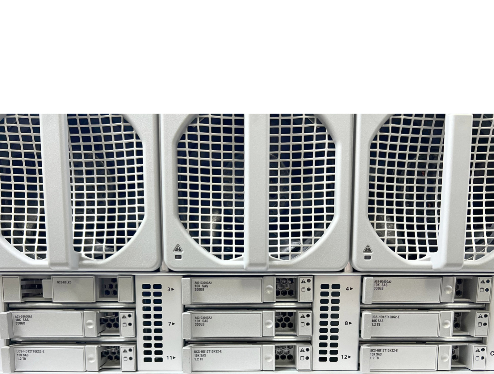 Cisco UCS UCSC-C460-M4 12SFF Server – 4x E7-4820 v3 4x 1.2TB, 4x 300GB, 4x PSU