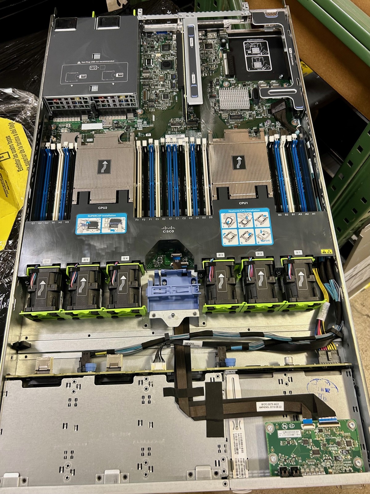 Cisco UCSC-C220-M4S UCS C220 M4 Server