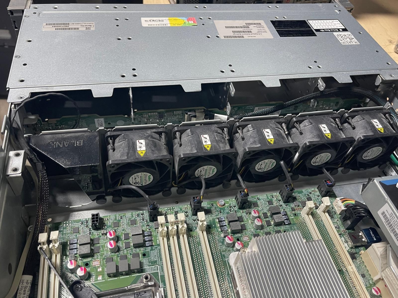 HPE ProLiant DL380 Gen9 Server –No RAM/No HDDs –Includes System Board 847393‑001