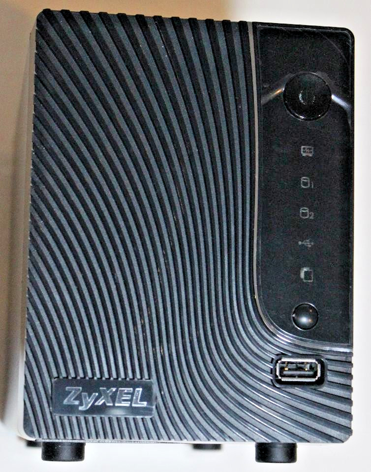 ZyXEL 2-Bay Power Media Server NSA221 NOS (READ DESCRIPTION)