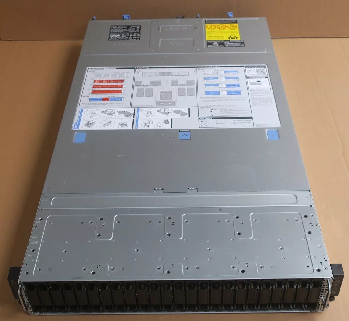 Dell C6400 24×2.5″Server/4xC6525 Node Support EPYC 7002/7003 CPUx8 2x1600W 2U