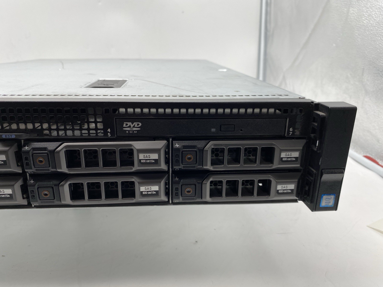 Dell Poweredge R530 Server 2x Xeon E5-2620v4 2.10GHz 32GB RAM 6x 600GB HDDs