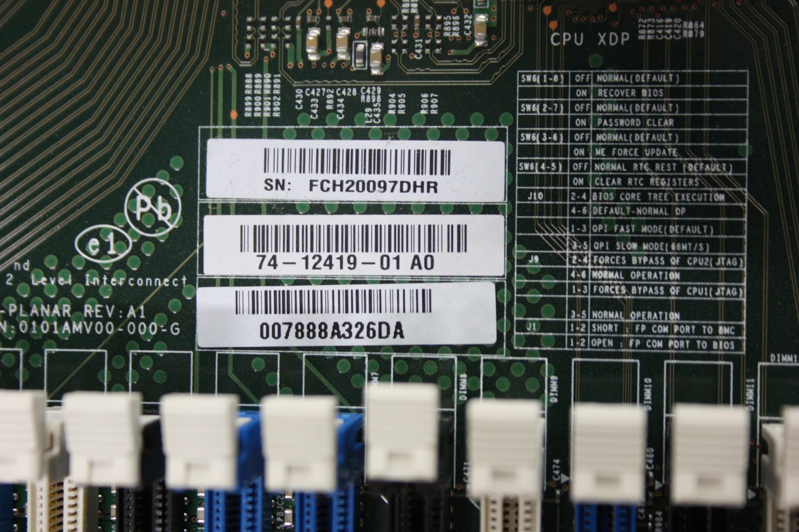 Cisco UCS C220 M4S BE6000M E5-2630v3 32GB DDR4 6x 300GB SAS HDD BE6M-M4-K9
