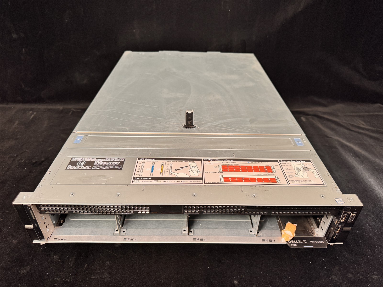 Dell PowerEdge R740 8LFF 2U Barebone No CPU No RAM HBA330 1100W iDRAC9 Ent