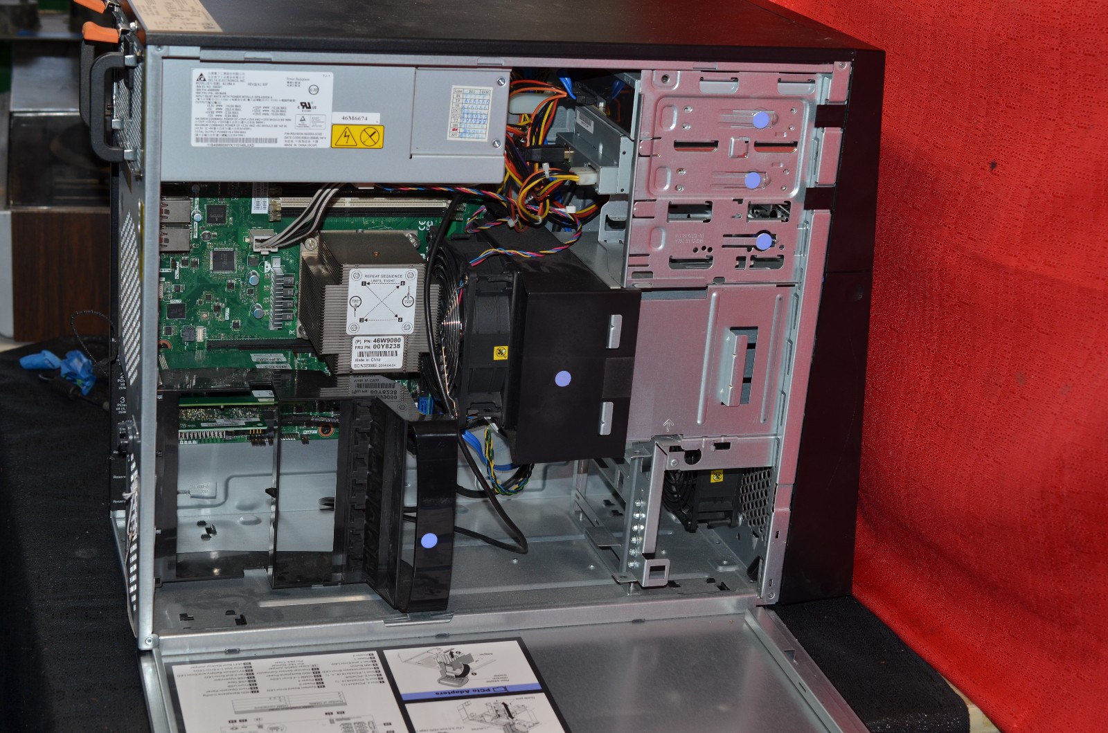 IBM System x3100 M5 tower server working