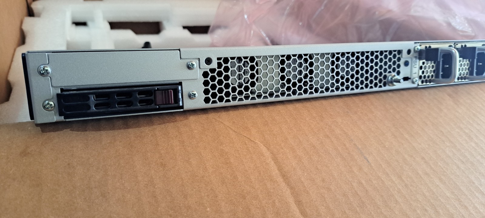 Infoblox Trinzic 1400 Rack-Mountable Network Server P/N: TE-1420-NS1GRID-AC