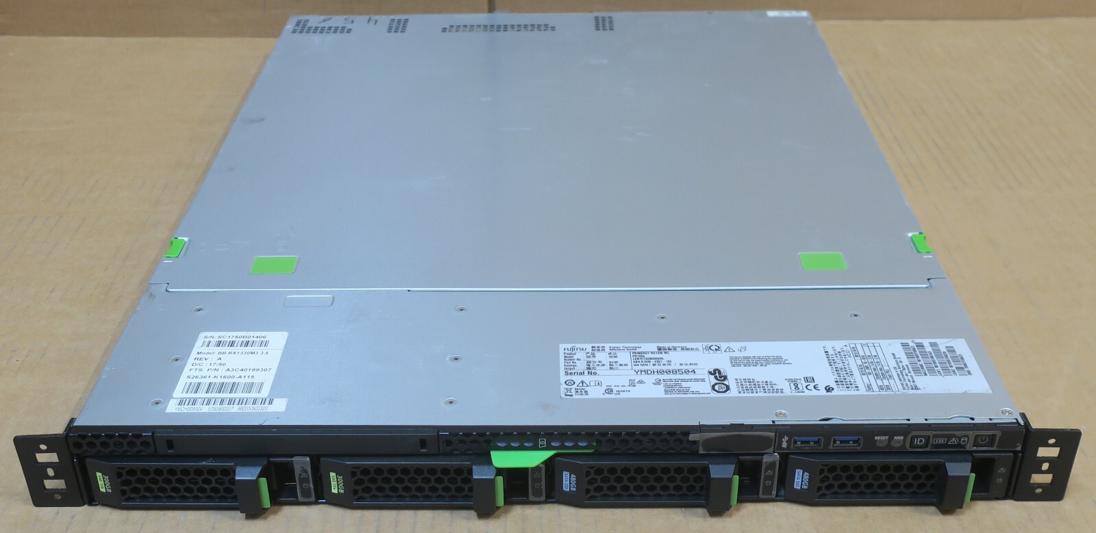 Fujitsu Primergy RX1330 M3 4C E3-1270v6 32GB 1U Rack Mount Short Depth Server