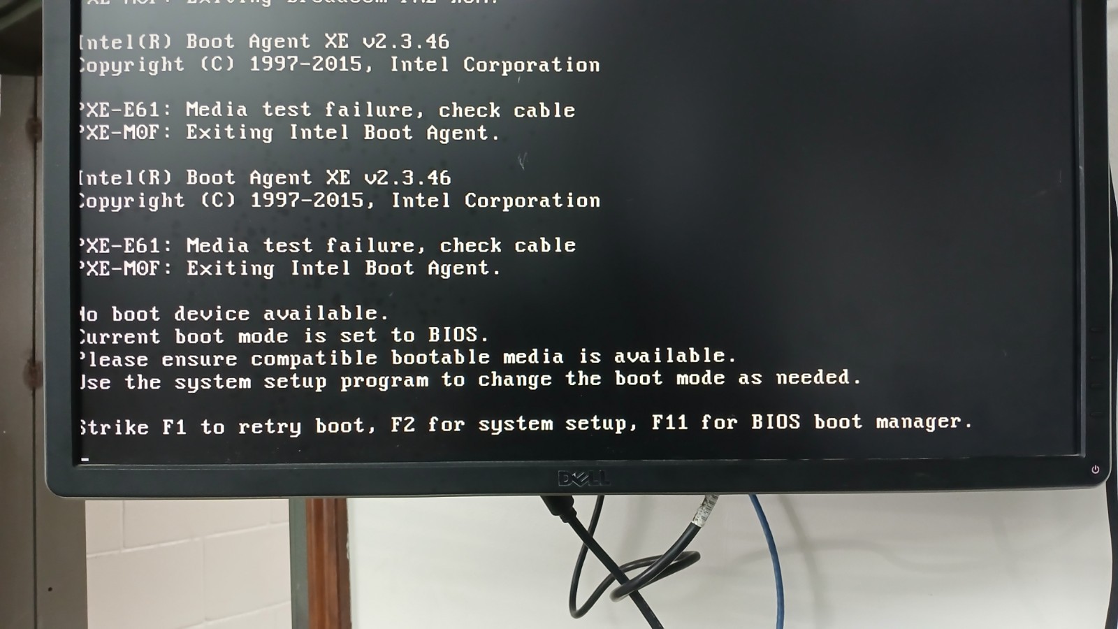 Dell PowerEdge 310 w Intel Xeon X3450@2.67GHz 1GB RAM *NO HDs* *BOOT TO BIOS*