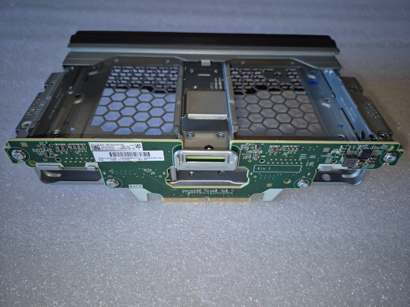 873079-001 868343-001 HPE Synergy 480 Gen10 2-Drive Cage Assembly w/ Backplane