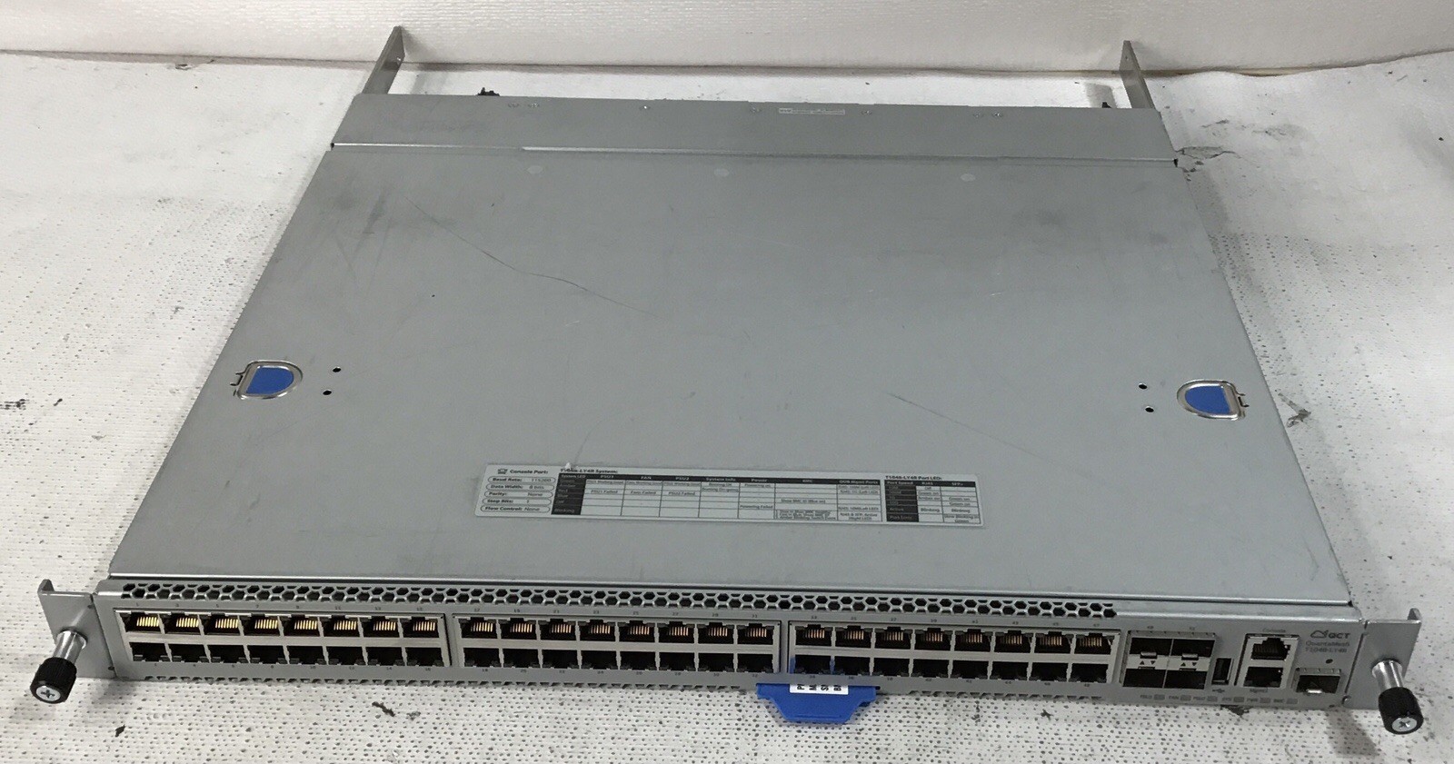 Quantamesh T1048-LY4R 1GBASE-T 1U Rack Management Switch W/ Rack Ears