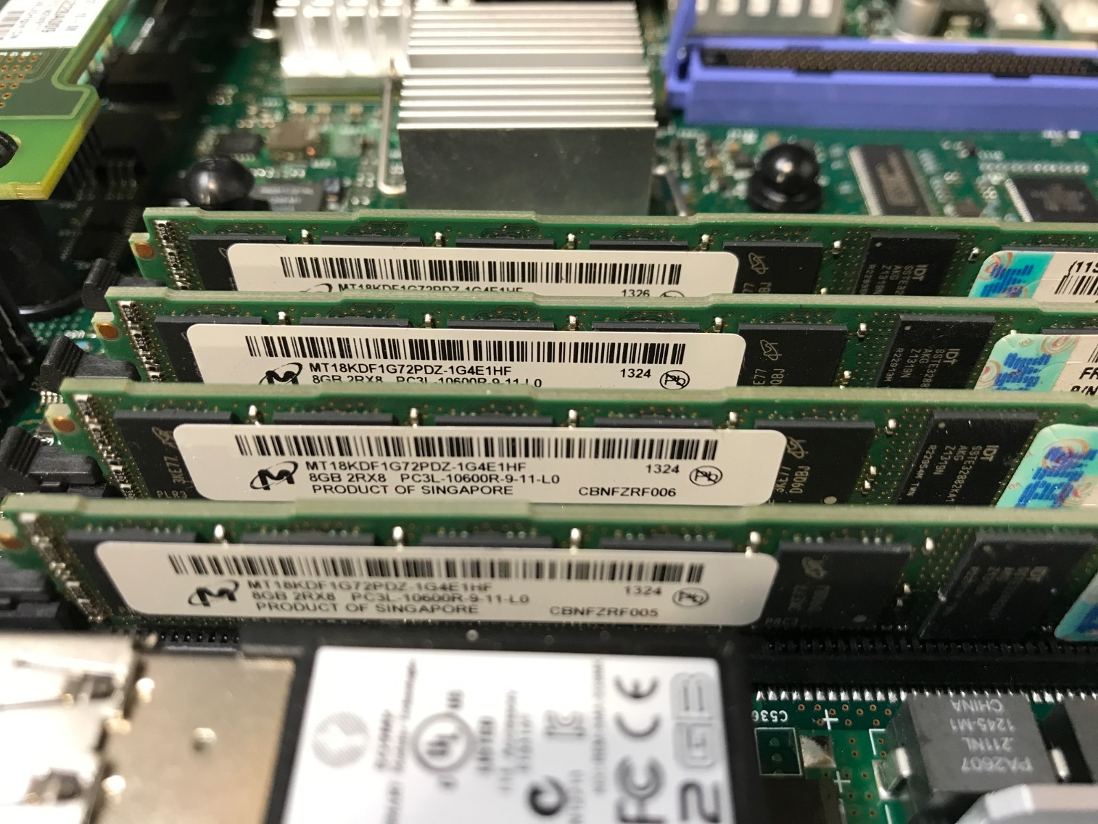 IBM BLADECENTER 7875-AC1 HS23 | 2X XEON E5-2640 128 GB RAM | NO HDDS