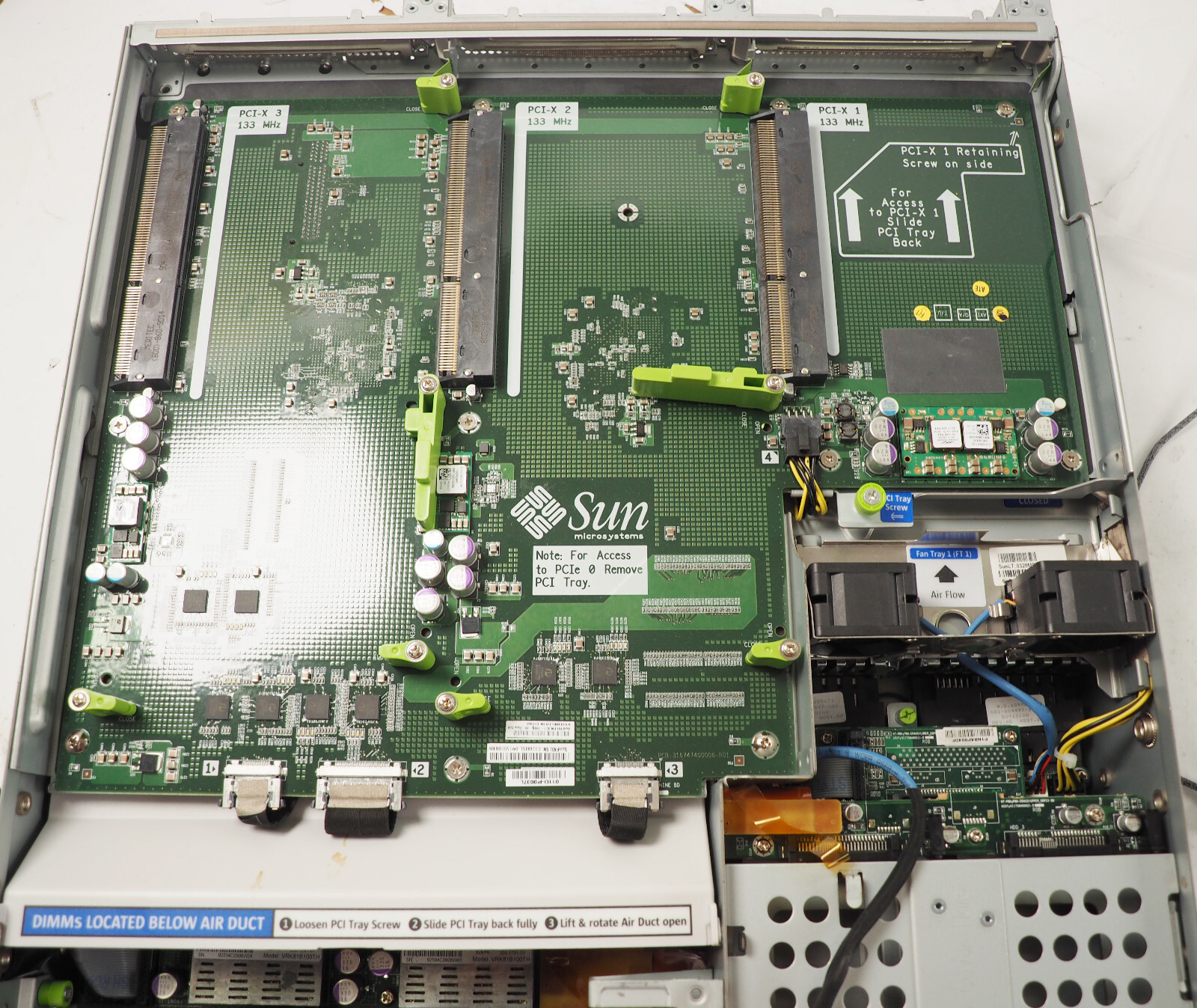 Sun Microsystems Netra x4200 Server x2 AMD Opteron CCB8F 2.8 GHz no RAM no HDDs