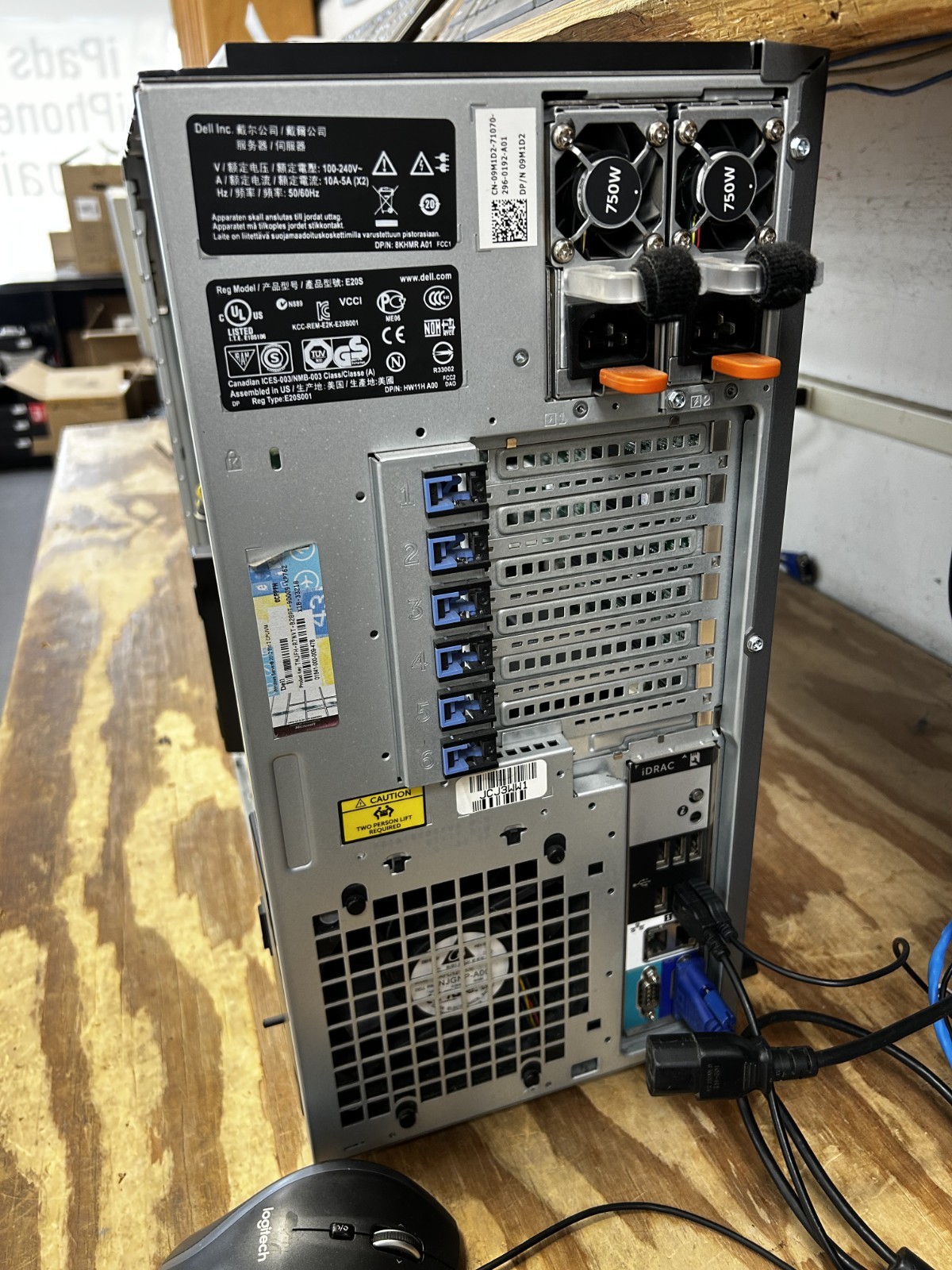Dell PowerEdge T420 Xeon E5-2420 1.90 Ghz 12Gb ECC no HDD/SSD
