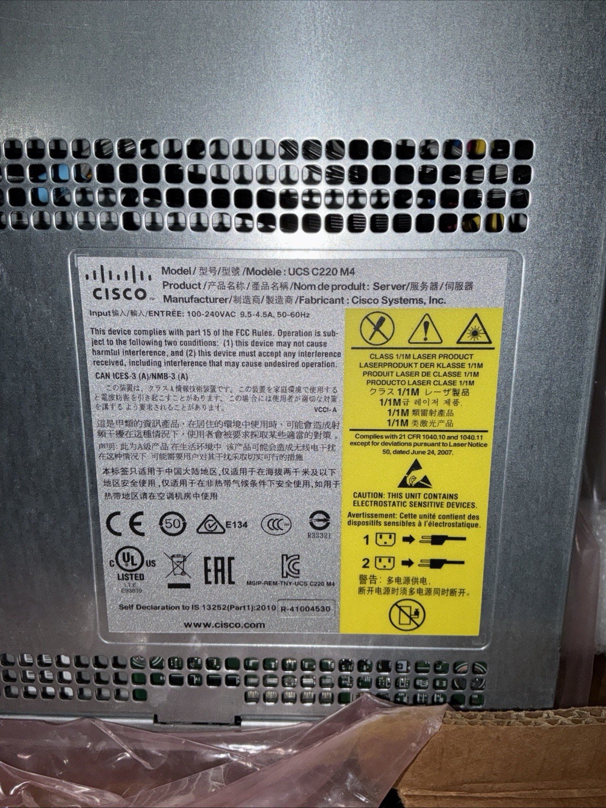 Cisco UCS C220 M4 BE6M-M4-K9 V01 Xeon E5-2630 v3 2.4 GHz 32GB RAM PSU Server 🟦