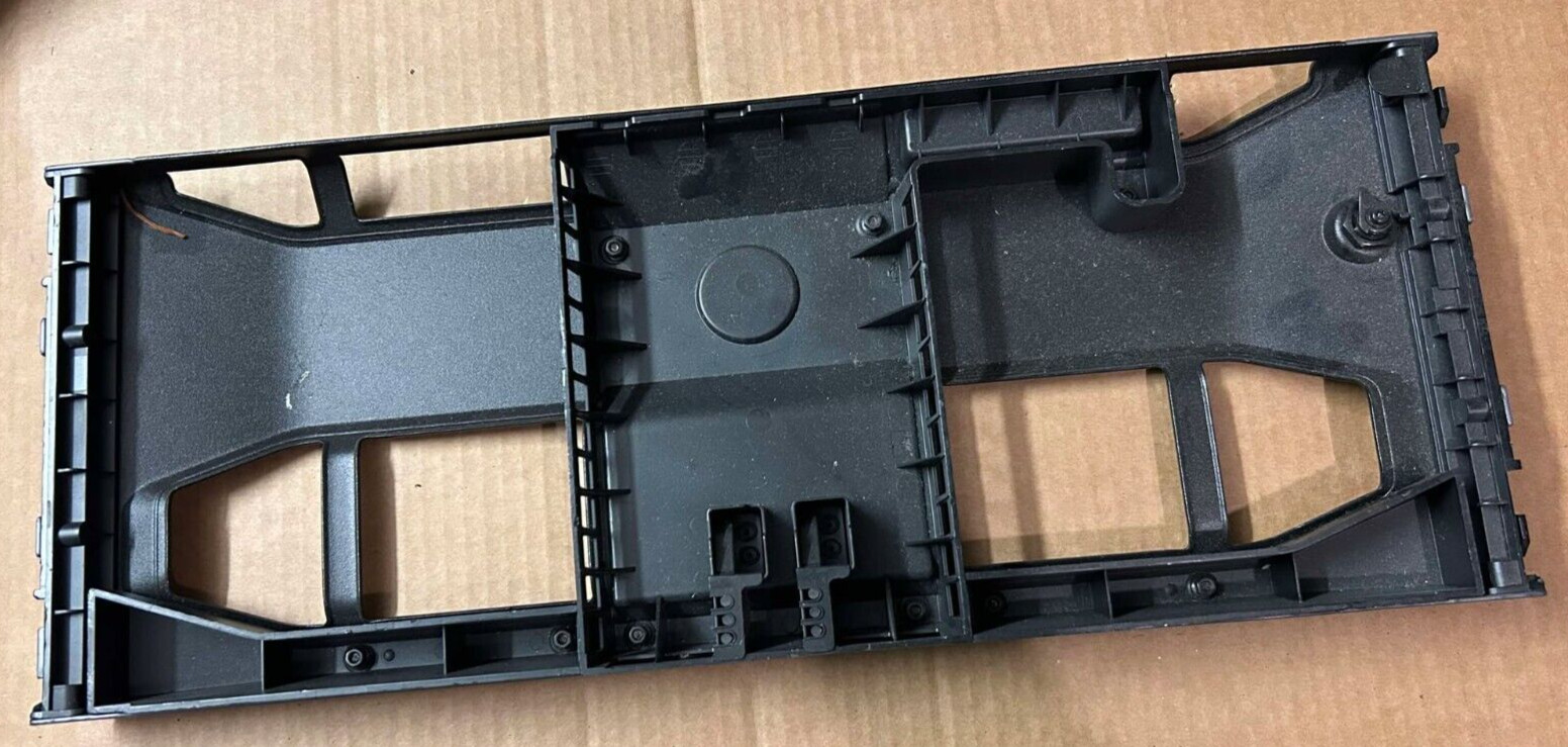 Dell EqualLogic PS6500 Server Bezel Front Cover Panel M250M