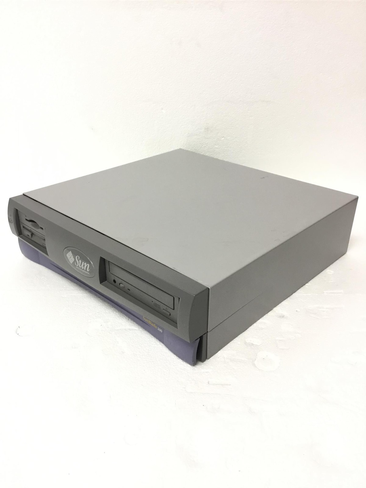 SUN MICROSYSTEMS SUNBLADE 150-202 w/ 512MB, DVD, NoHD, Untested, AS/IS