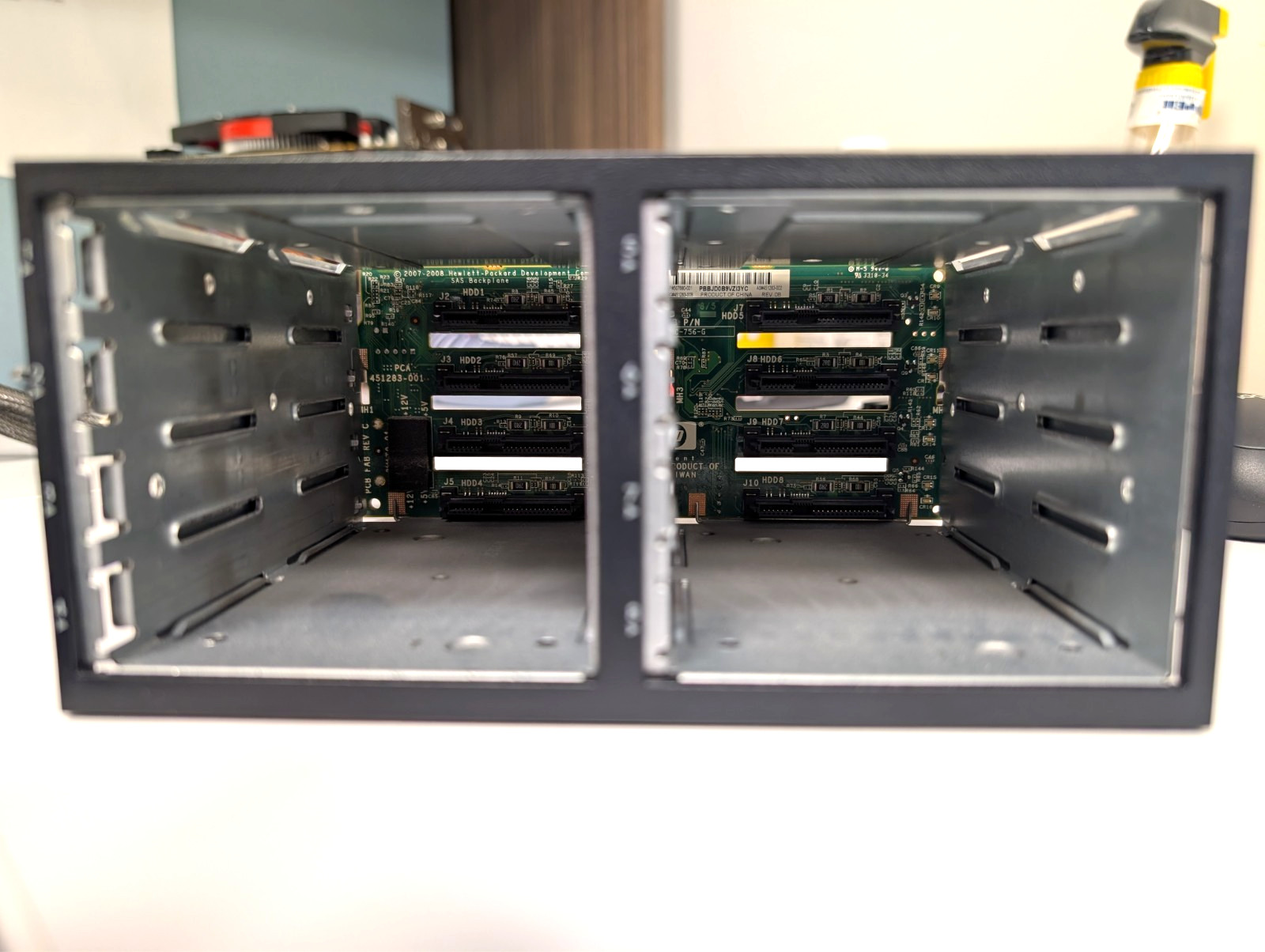 HP DL380 G7 G6 SAS 2.5″ Drive Cage 493228-006 496074-001 463184-001 507690-001