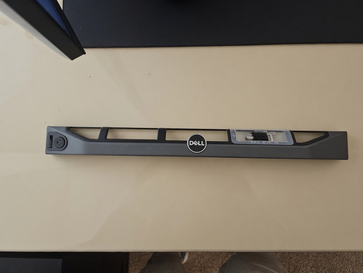 Dell 28CWJ PowerEdge R320 R330 R420 R430 R620 R630 Front Bezel