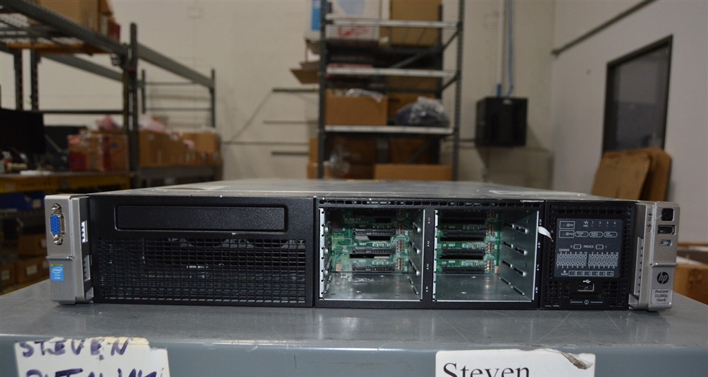 HP PROLIANT DL380P GEN8 653200-B21 2.5×8 Server 2*XEON E5-2660 4GB SEE NOTES