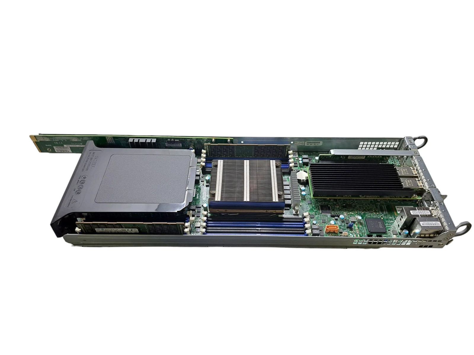 Nutanix NXS2U4NL12G500 2U 12x 3.5″ | 4x Xeon E5-2640 v4, 64GB DDR4, 2x PSU