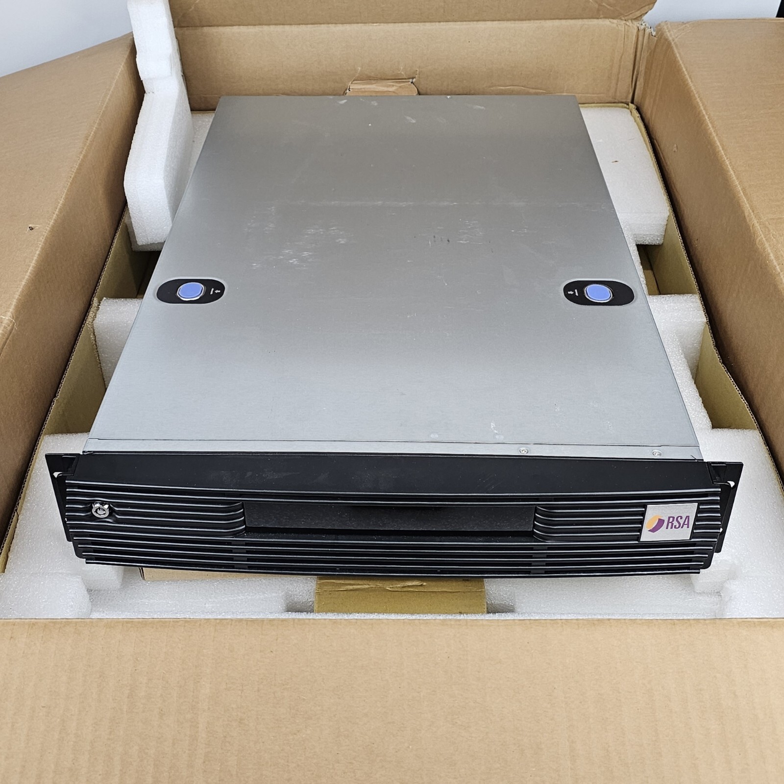 NEW, Chenbro RM-Series R2210 Rack VOIP Gateway Server Adapter, 2U 4TB, Dual Xeon
