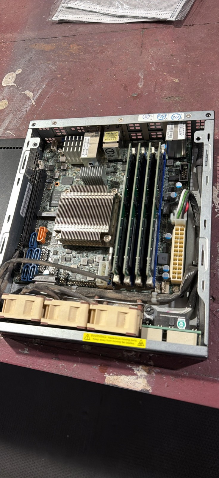 Supermicro SYS-E200-8D Mini Server (Xeon, 128GB RAM, No Disk)