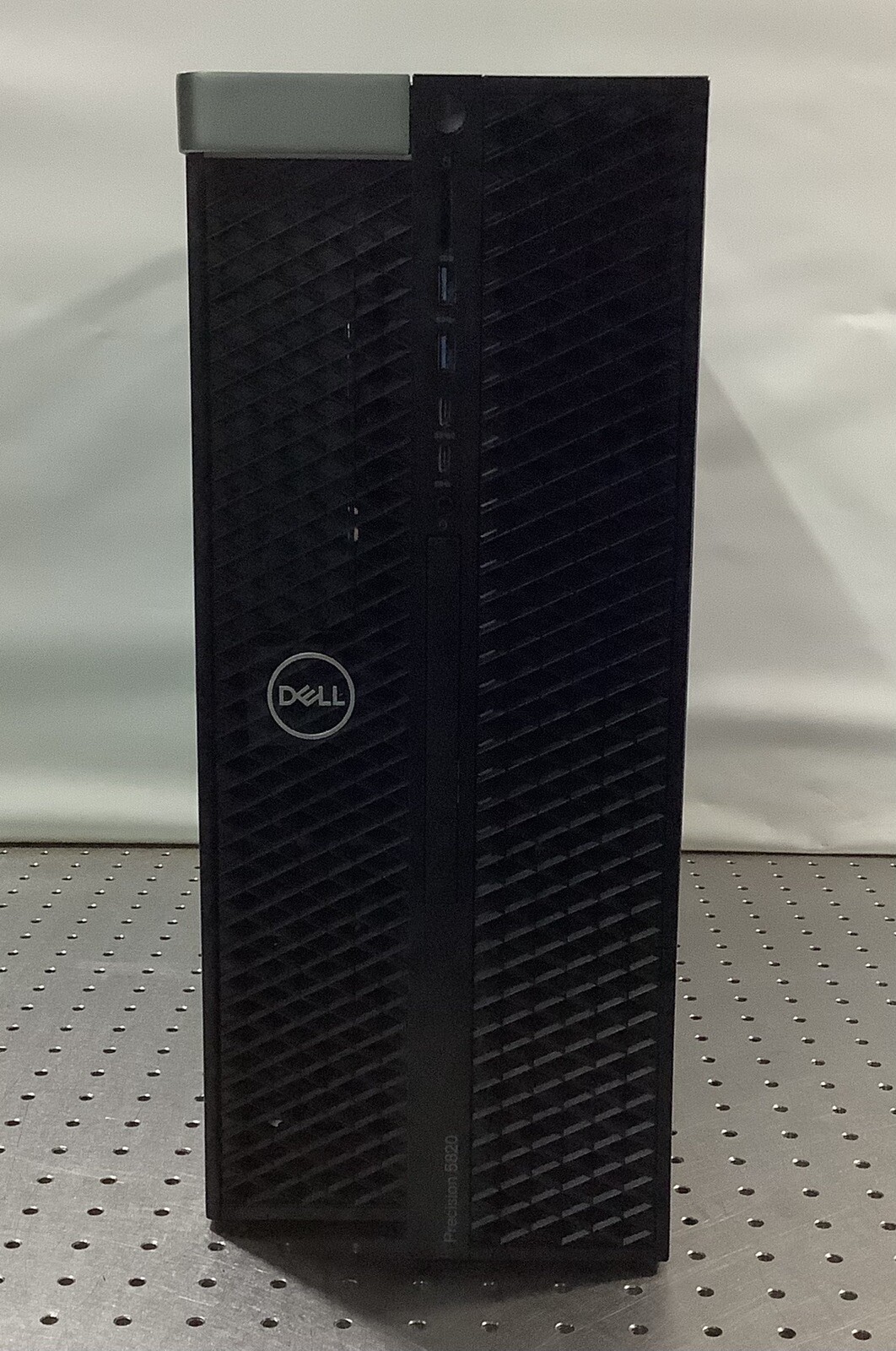 Dell Precision 5820 Tower | Xeon W-2123 @ 3.6GHz | 64GB | 1TB SSD Quadro P4000