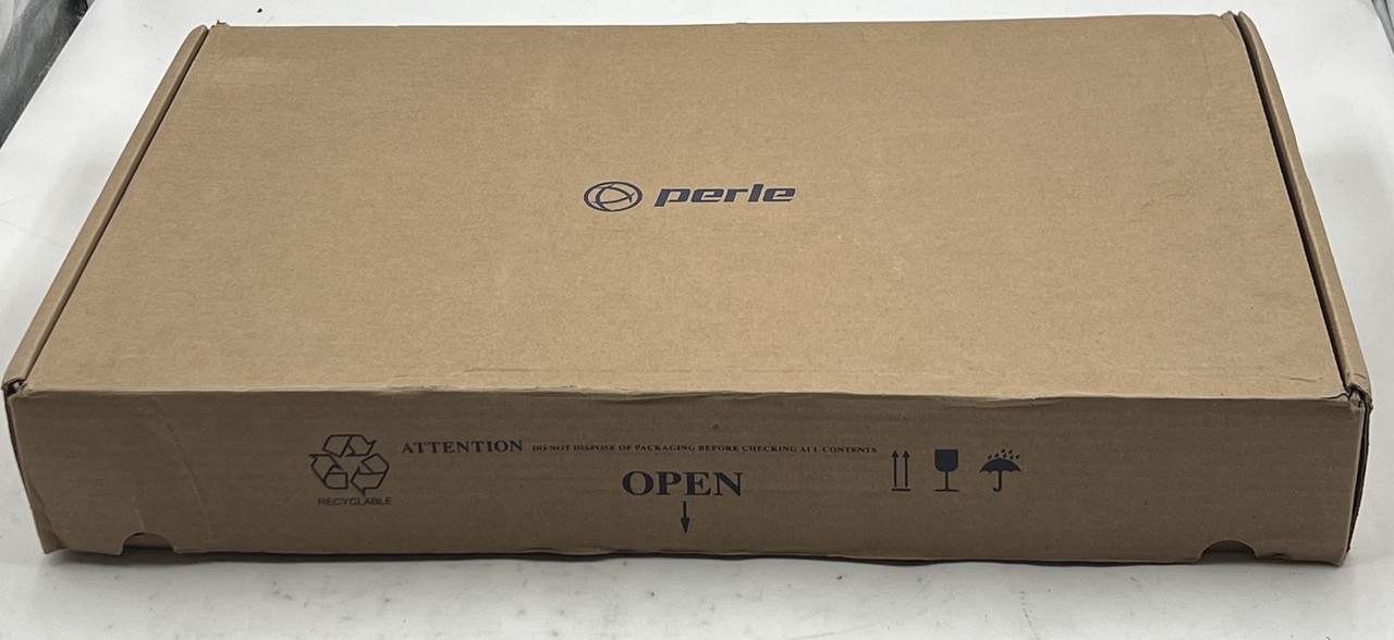 PERLE 4031130 IOLAN SCR1618 RDAC SECURE CONSOLE SERVER
