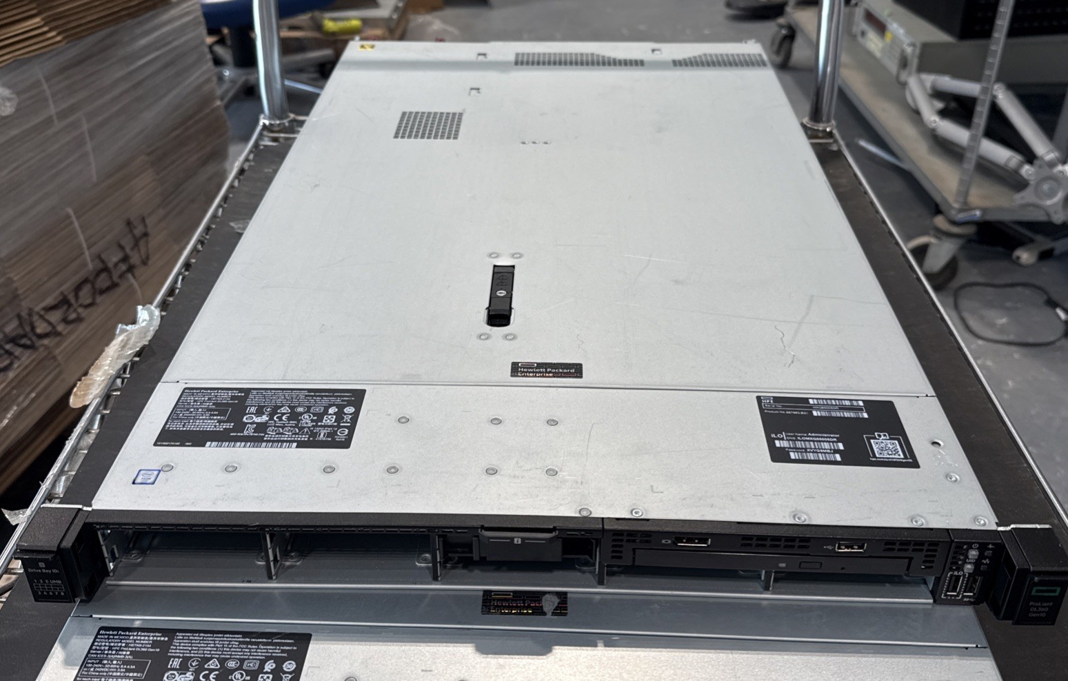HP ProLiant DL360 Gen10 G10 8SFF 2x 12C GOLD 5118 2.3GHz NO RAM NO HDD P408i