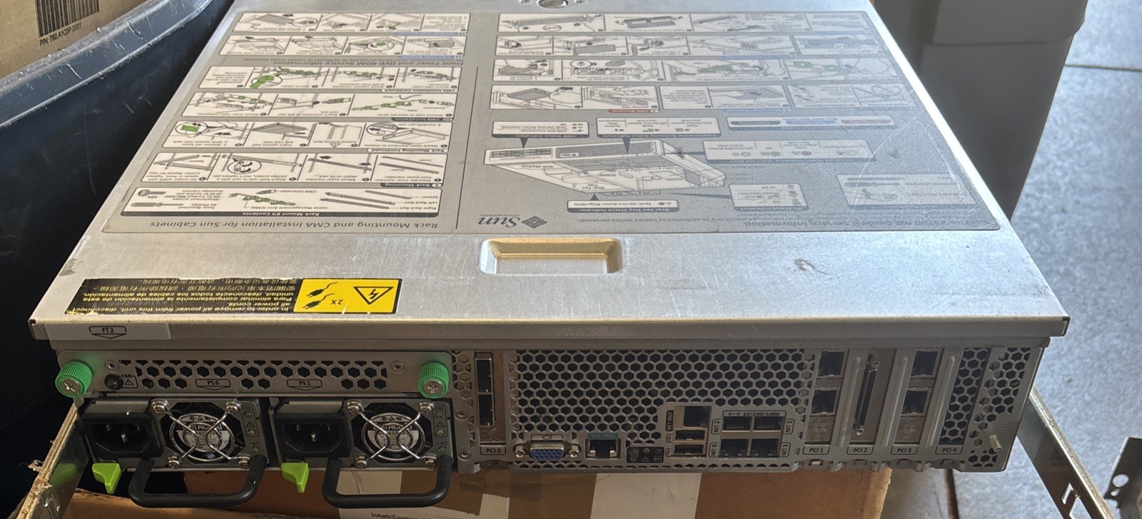 Sun Microsystems Sunfire X4200 M2 GS2 Hard Drive Data Server Rack