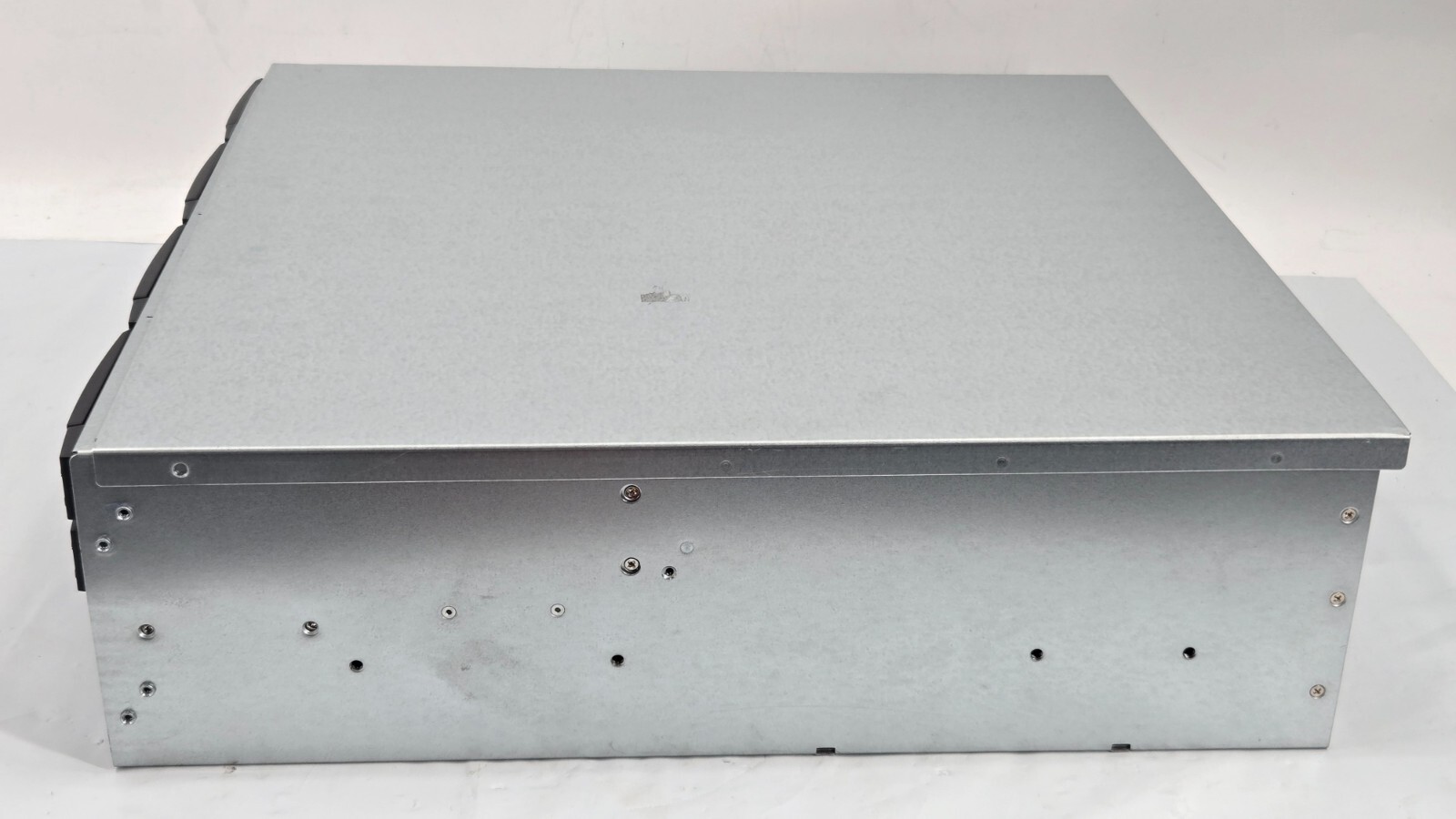 Chenbro RM Series Chassis RM32910H1-12215 RM32910