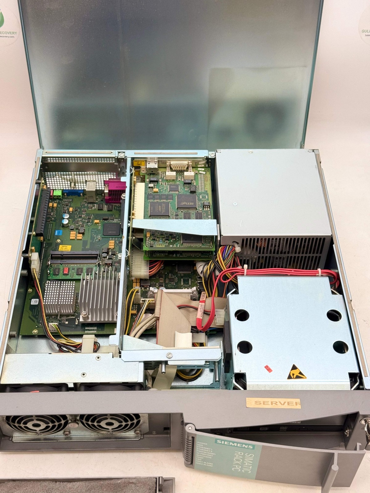 Siemens 6AG4112-0AA21-0BX3 Simatic Rack PC 647B w/ (x2) 6GK1161-3AA01 (Used)