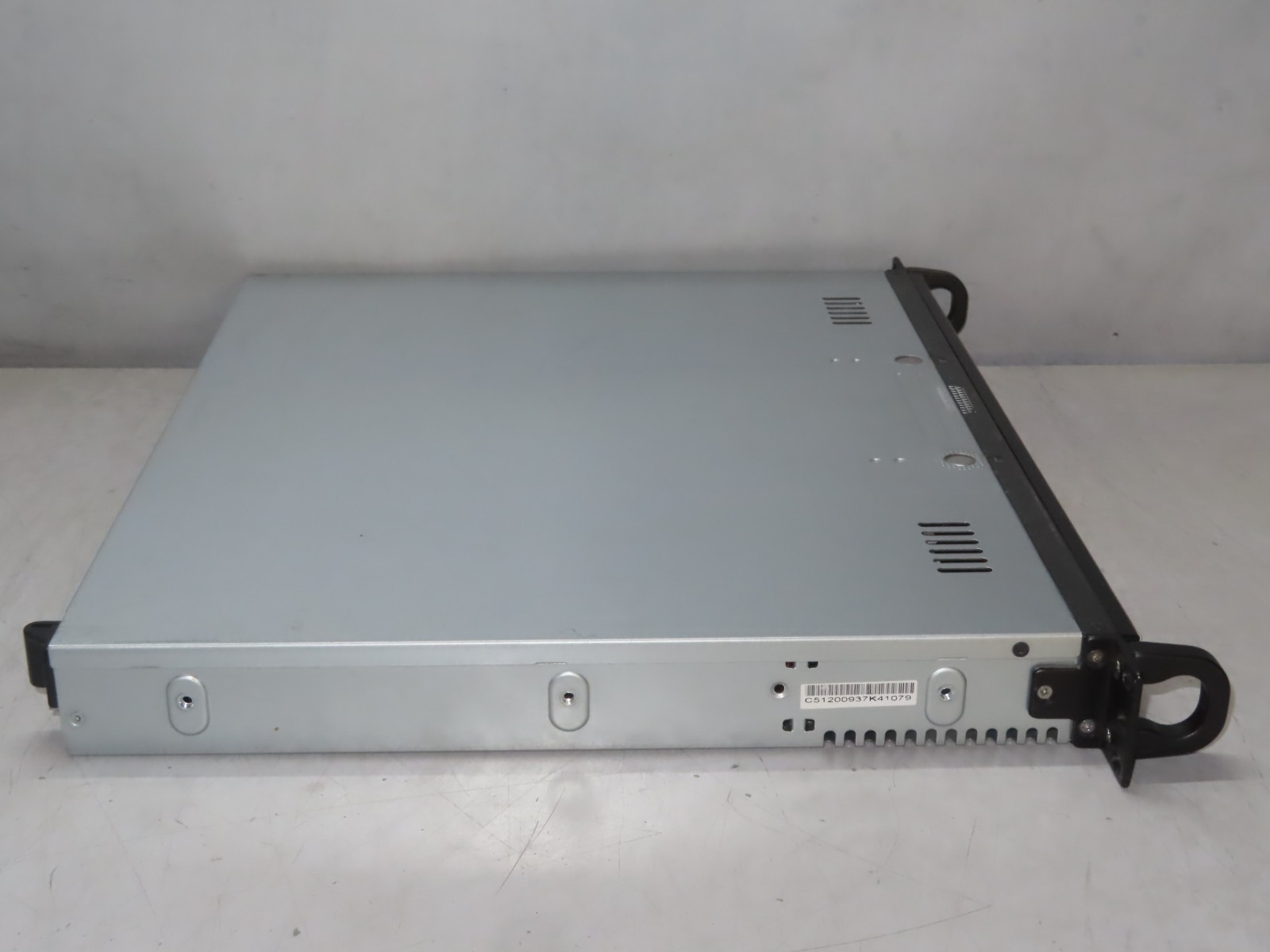 Bomgar B200 Model S-1200 R1 Server w/Rackmount Ears