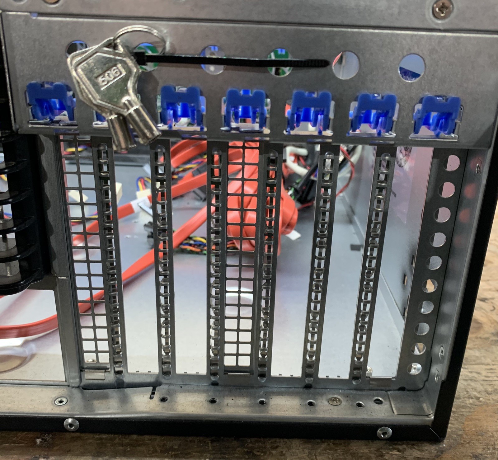 SUPERMICRO SuperChassis CSE-74: Black 4U Tower Server Case