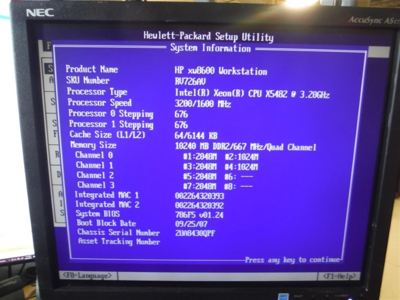 Missing Plastic HP XW8600 Workstation 2x Intel Xeon X5482 3.2GHz 10GB 0HD