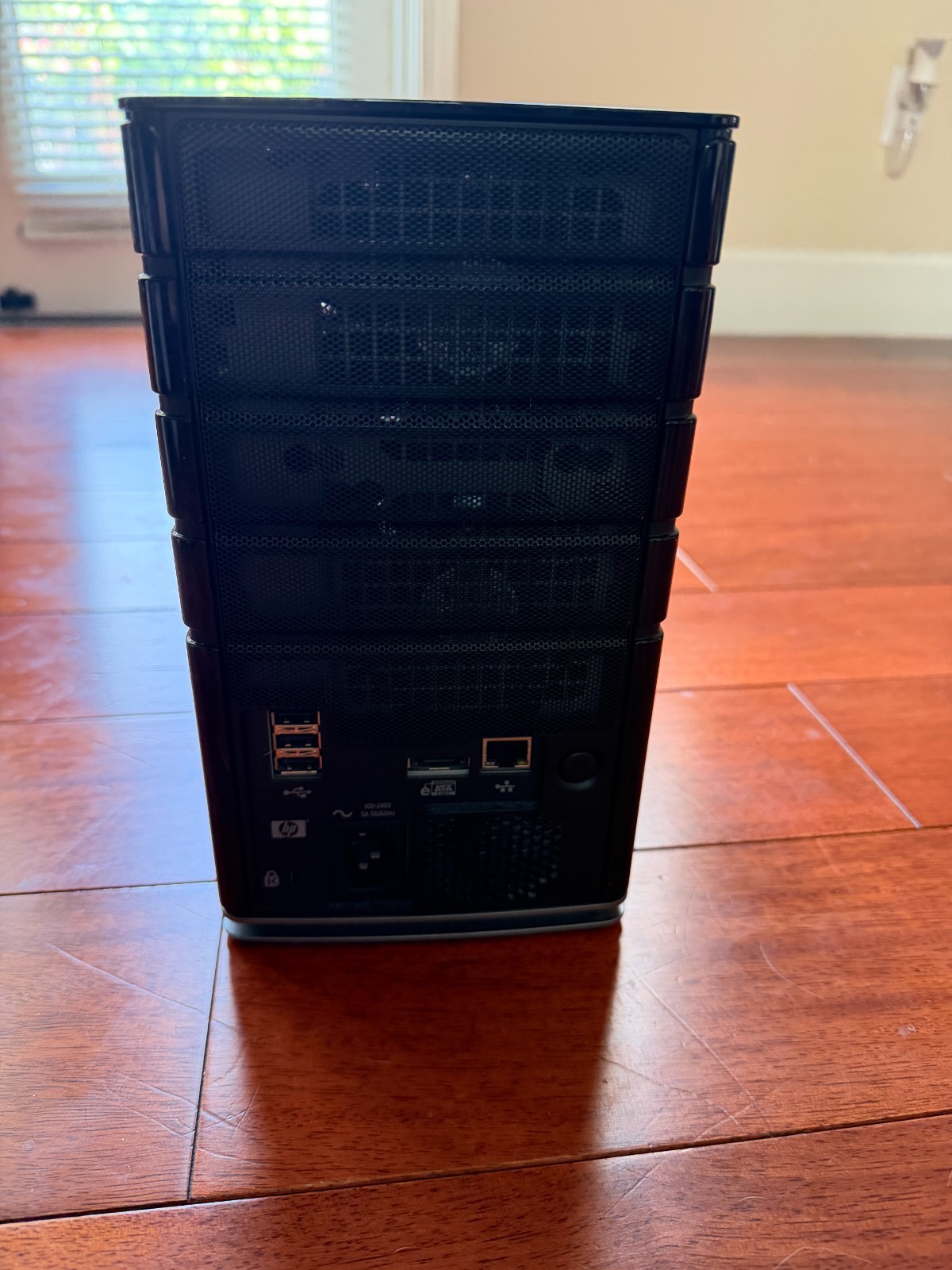 HP EX495 MediaSmart Server