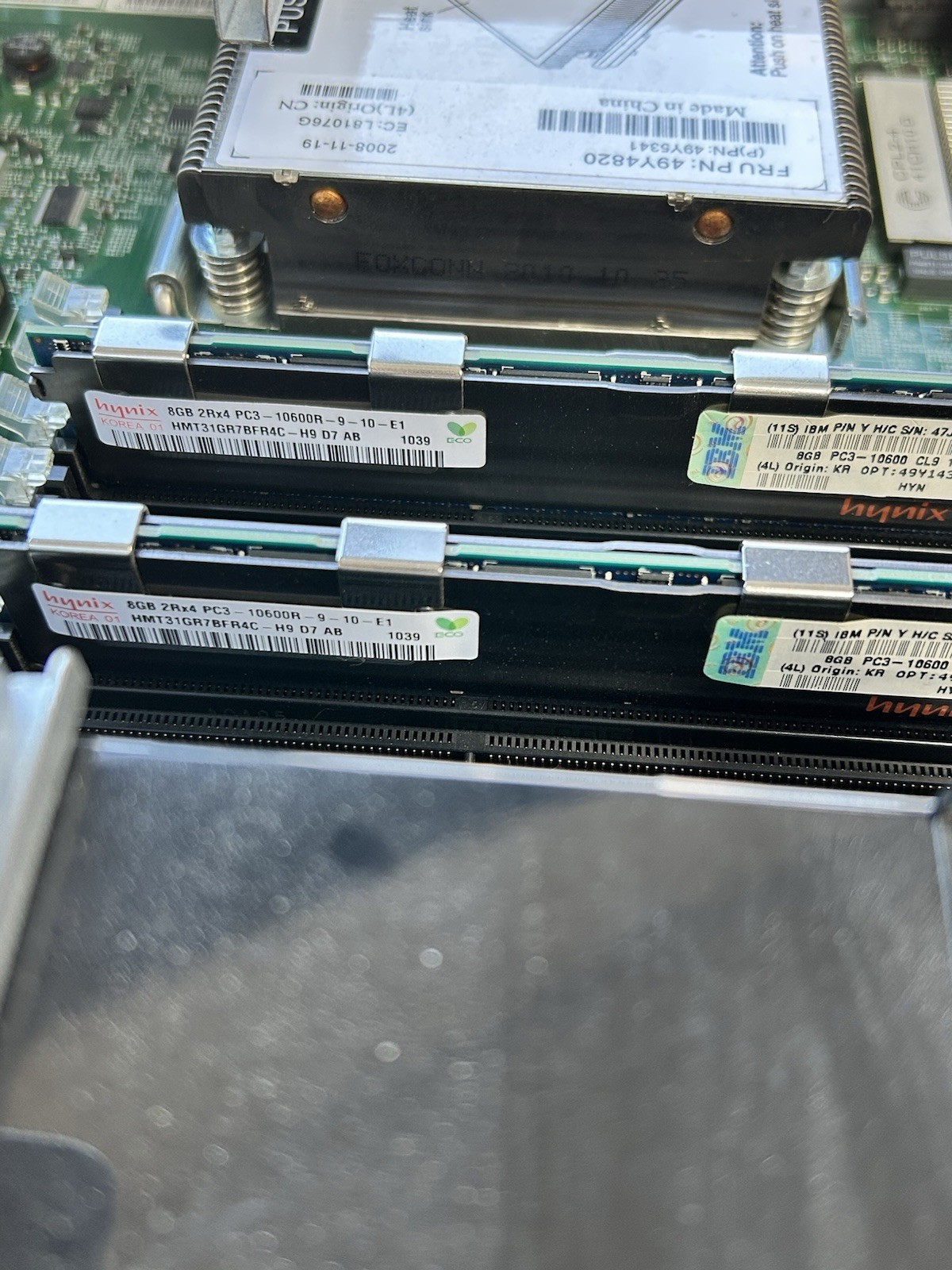 IBM System X3650 M3 Server 2x E5507 2.27 GHz 8 GB Ram RAID No HDD 43W8493 DAT160