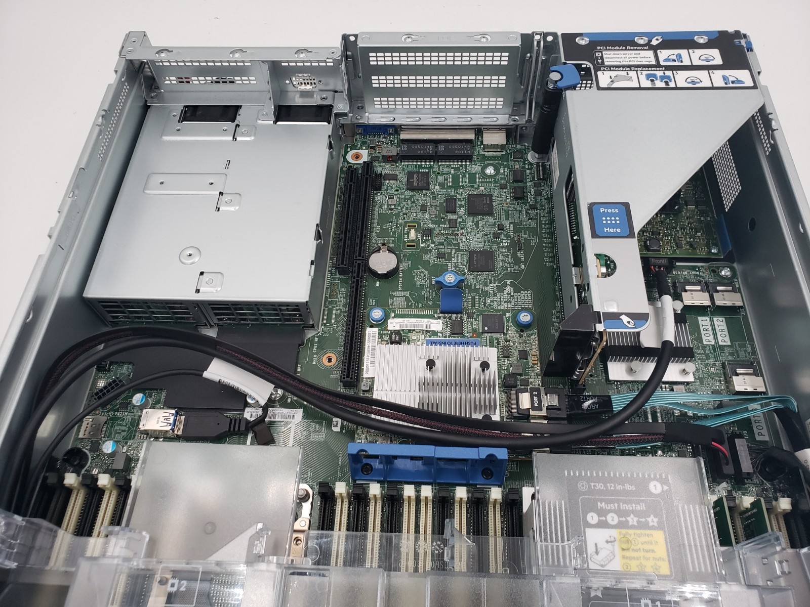 HP DL380 G10 Server Xeon Silver 4110 | 32GB DDR4 | 600 GB SAS | 8 Bay