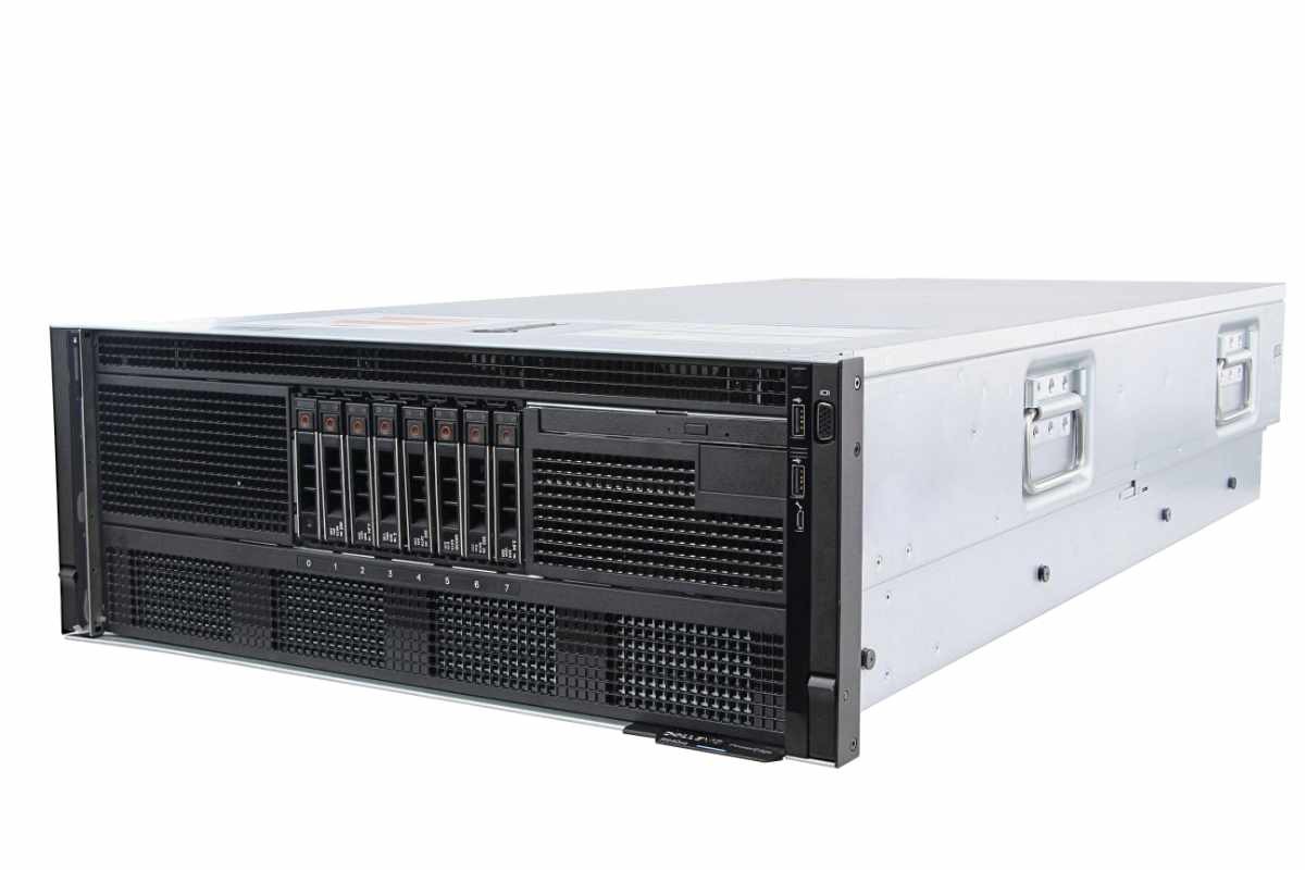 Dell PowerEdge R940xa GPU Rack Server – 4 x Gold 6230, 1.5TB, 8 x 1.92TB SSD