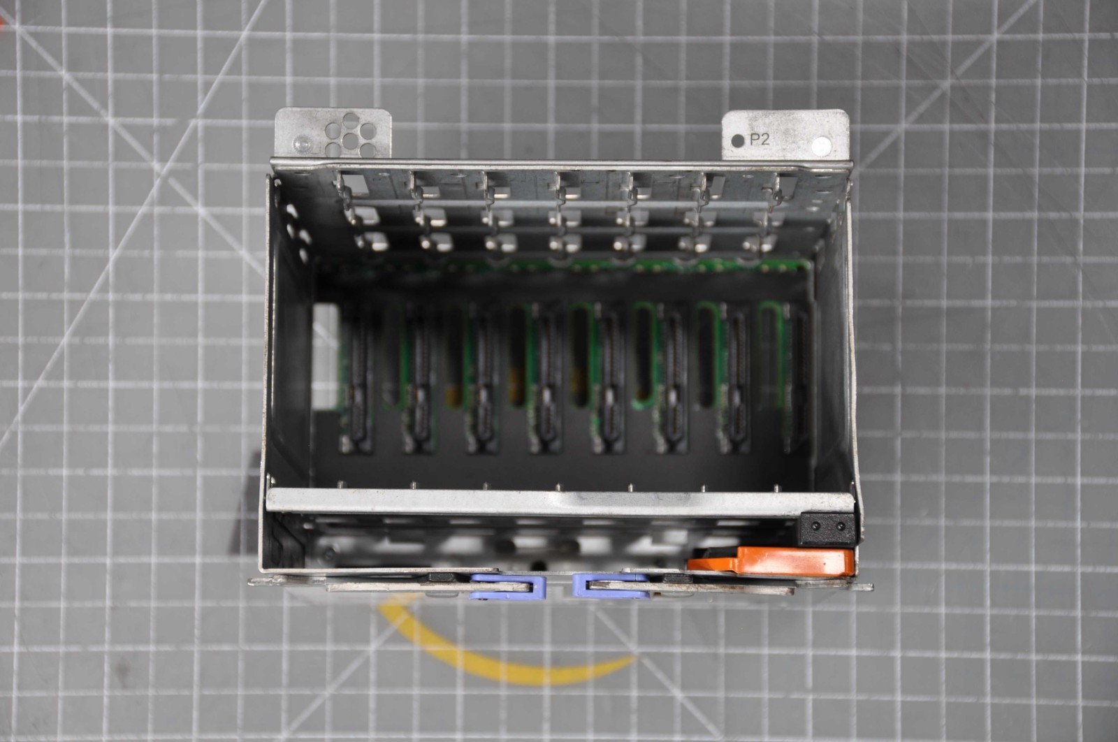IBM POWER 720 8202-E4B BACKPLANE WITH CAGE AND CD ROM GRADE B 46K7552