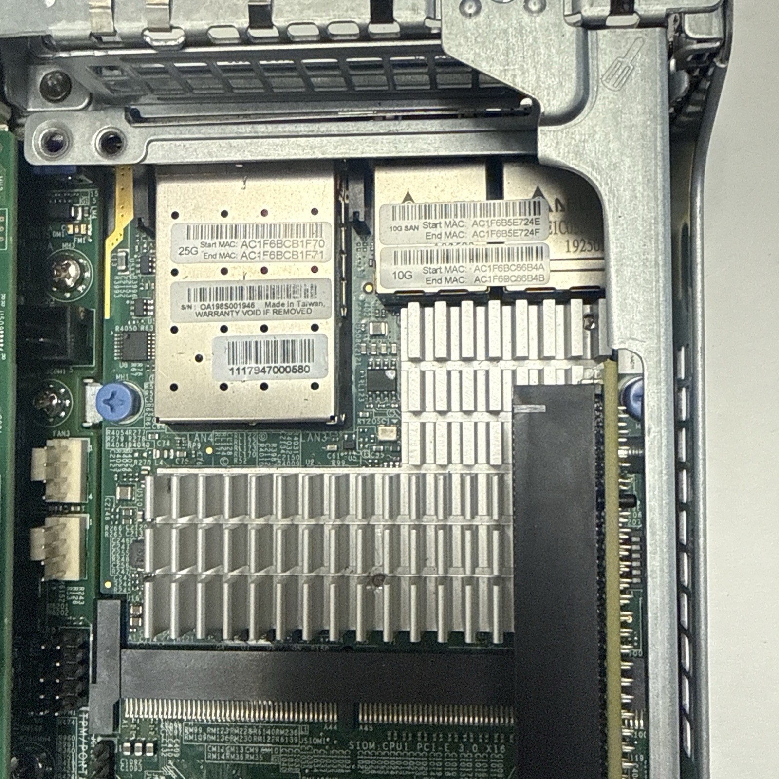 SuperMicro NetApp NAF-1701 Server Node X11DPT-B-Na011 Motherboard 2*Silver 4110