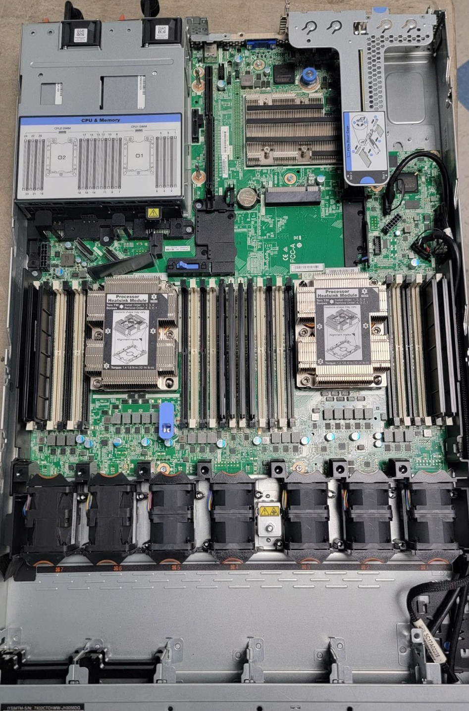 LENOVO SR630 7X02-CT0 0 X 0, 2 X HEAT SINKS, 2 X 750 WATT POWER