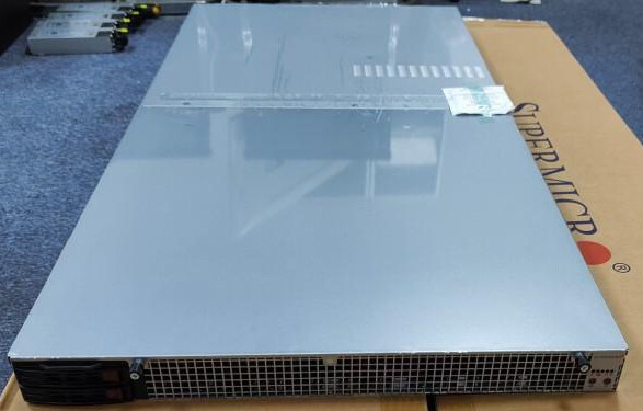 Supermicro SYS-1029GQ-TRT 4GPU Server/2x Gold 6154 CPU/4X DDR4 32G 2400MHz