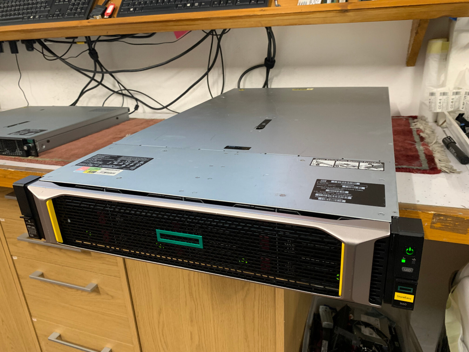 HPE STOREEASY 1660 16TB SAS STORAGE -NAS iSCSi Storage Server 2016 CoA Q2P73A