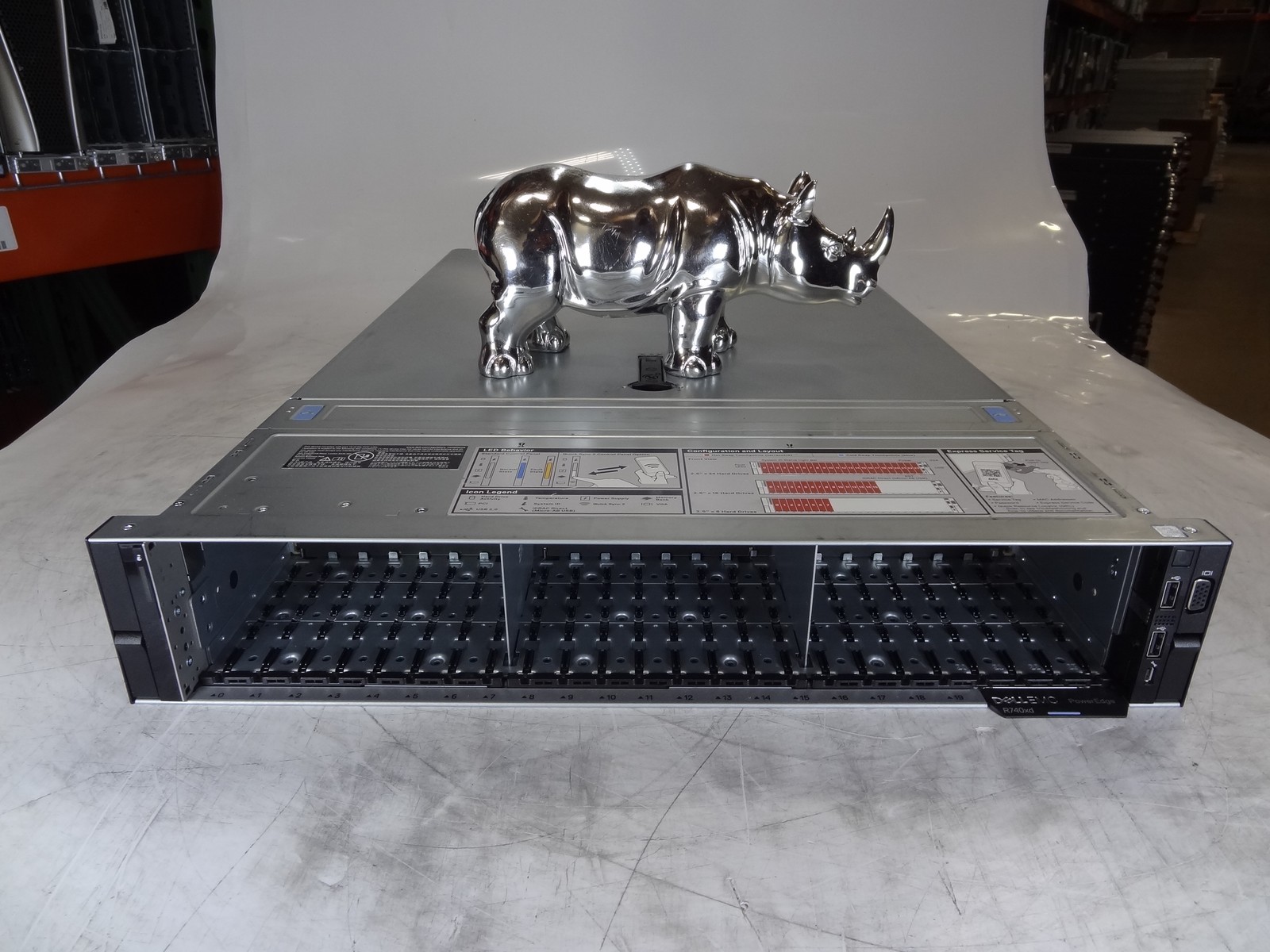 PER740XD-24X2.5 DELL PER740XD 2U SERVER, 12X NVME / 12X SAS/SATA (MIX BP)
