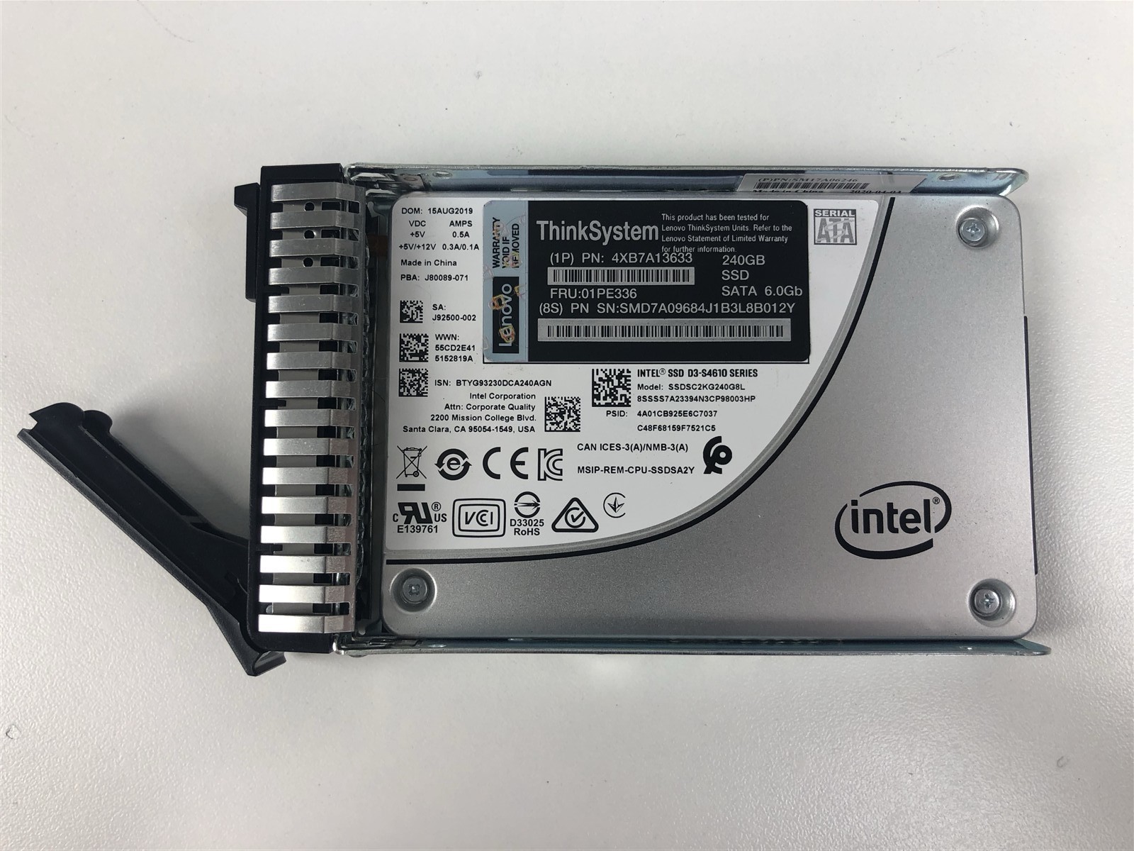 Lenovo ThinkSystem SN550: 2x Intel Xeon Gold 6128 3.4GHz – 1.5TB RAM – 2x240GB
