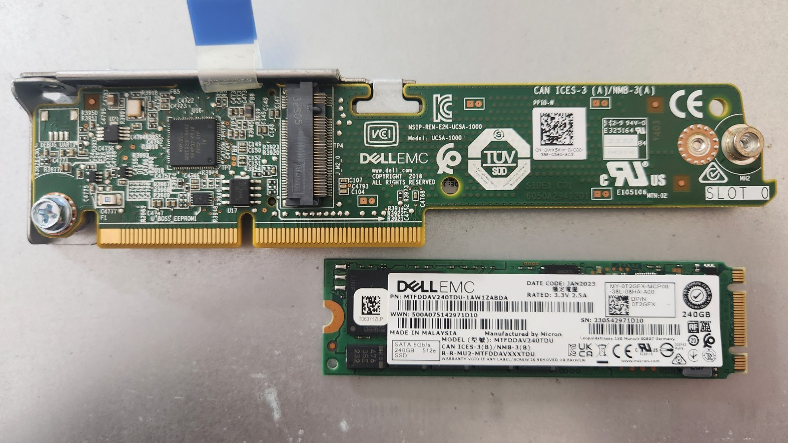 Dell PowerEdge XR11 Gold 6312U 24C 8GB RAM Boss 2x240GB 2x400GB 3-prong AC