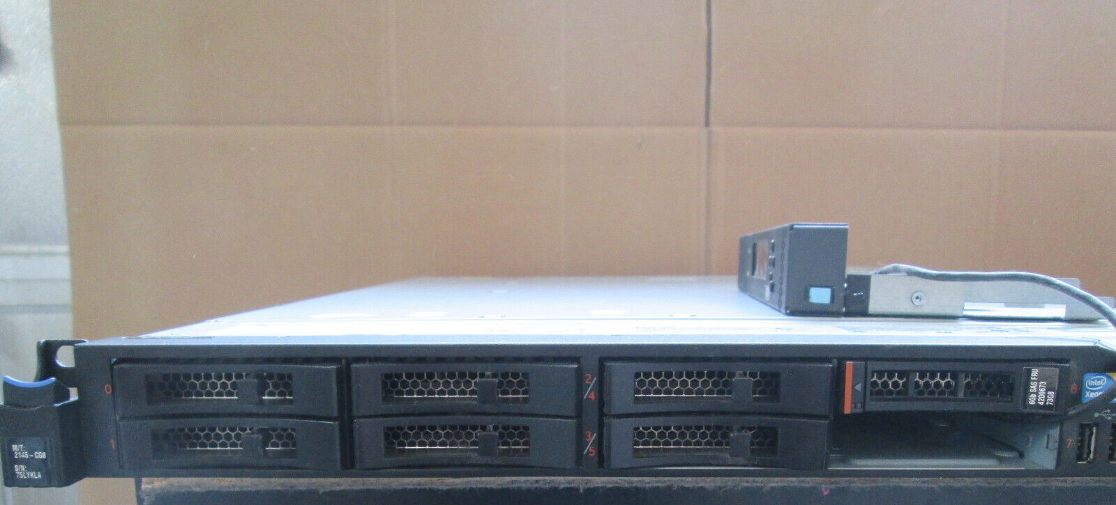 IBM SVC 139340 System Storage 2145-CG8 / Intel Xeon E5630, 24GB RAM, No HDDs