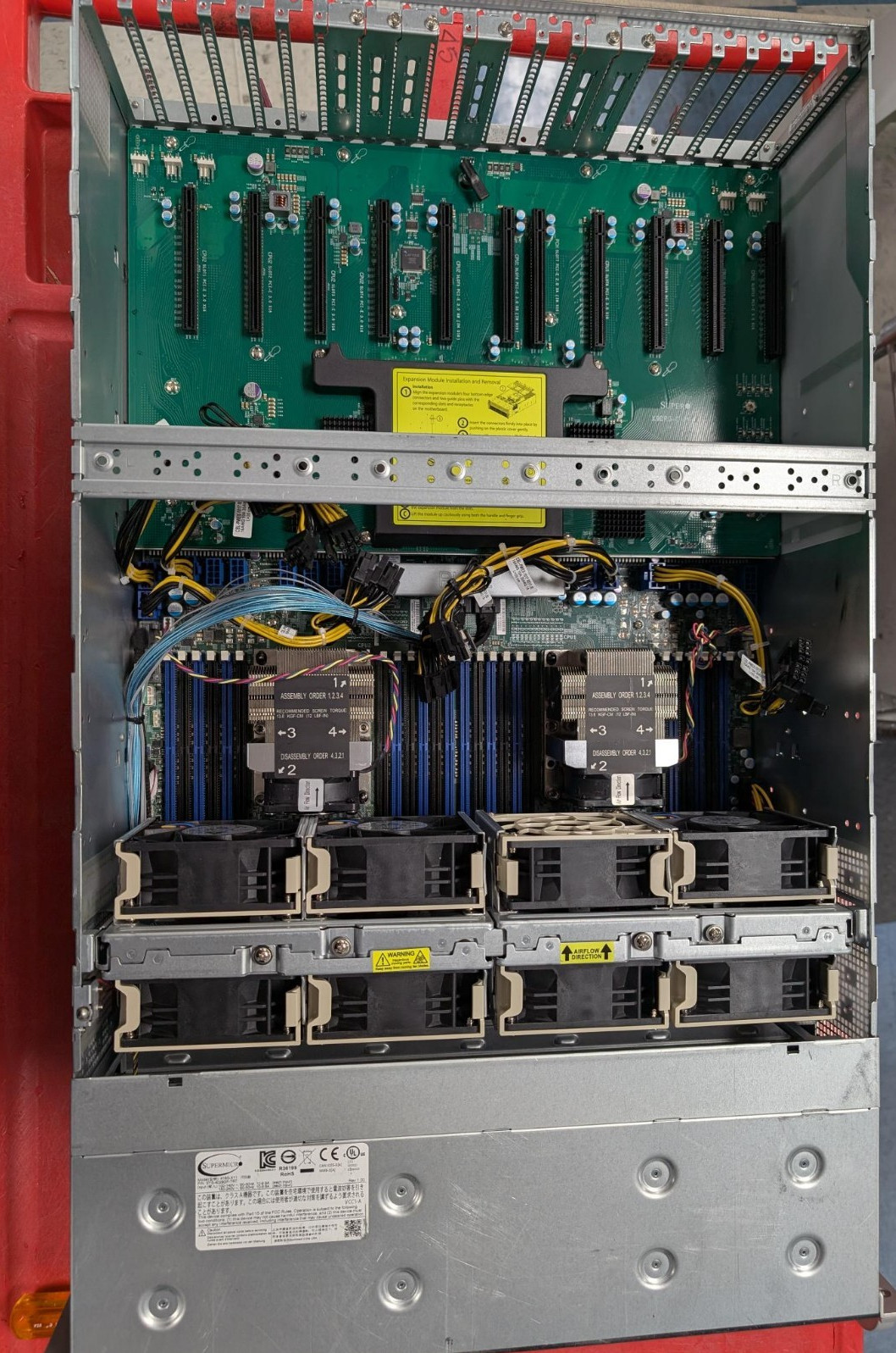 SUPERMICRO SYS-4029GP-TRT, 4 X2000 WATT POWER, 8 X FAN, 2 X H/S, RAILS, 418G-X11